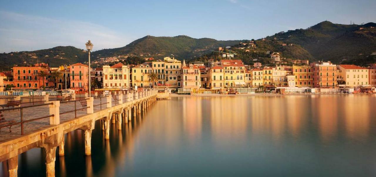 Villa Fior Di Lavanda Cisano sul Neva ภายนอก รูปภาพ